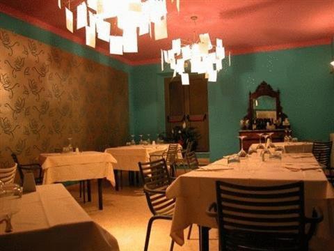 Albergo Lavagnese Лаваня Екстериор снимка
