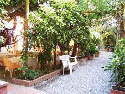 Albergo Lavagnese Лаваня Екстериор снимка